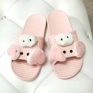 Pink Pig Ribbed Slipper size 8